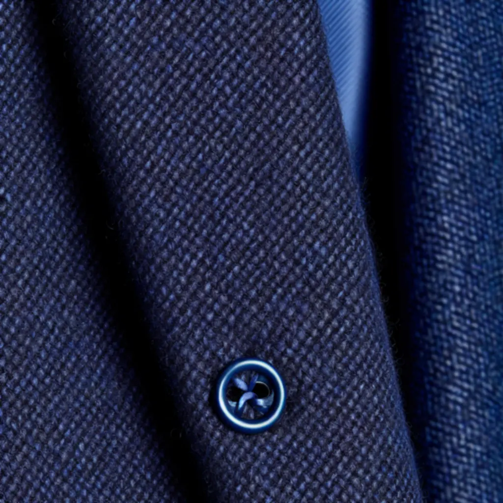 Prémium szövet részletek és varrás